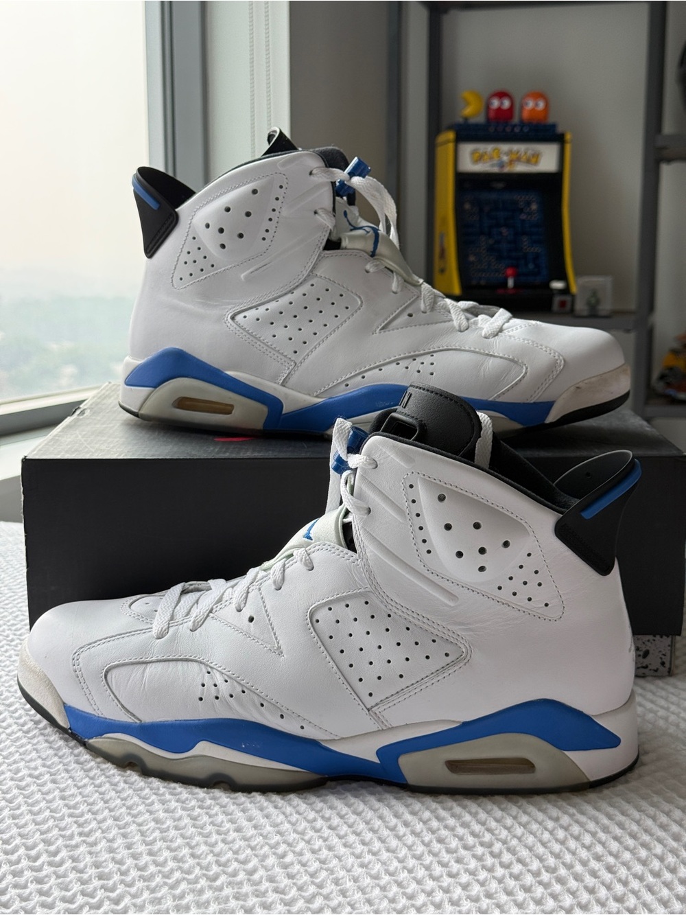 Air Jordan 6 Retro White/Sport Blue-Black SIZE 13